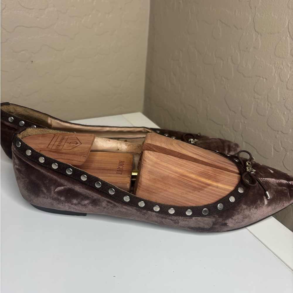 Sam Edelman Brown Velvet Women's Flats - Picture 2 of 3